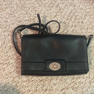 Kate spade crossbody bag